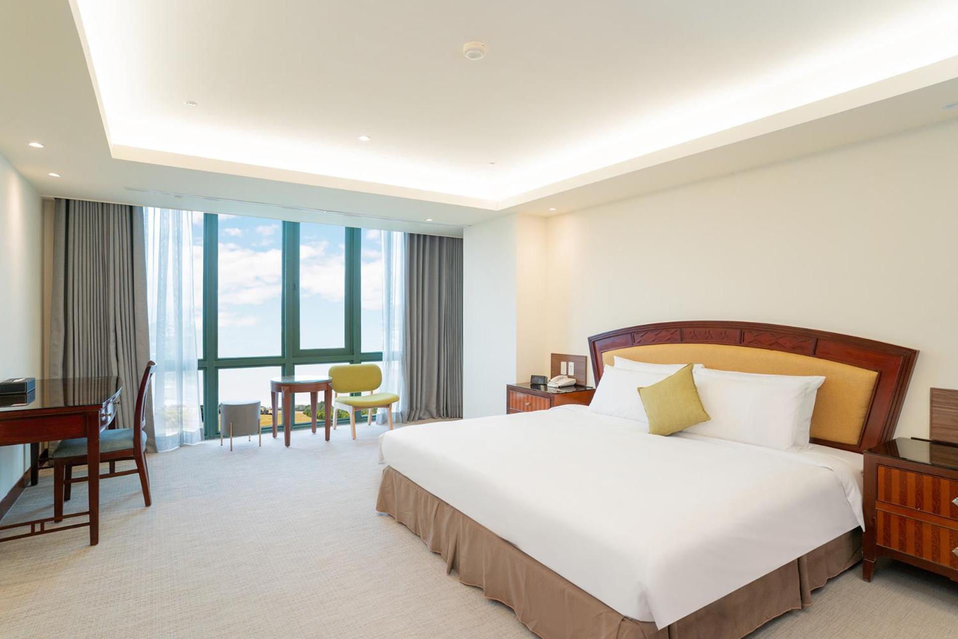 娜路弯大酒店 T'ai-tung 外观 照片 Deluxe Room