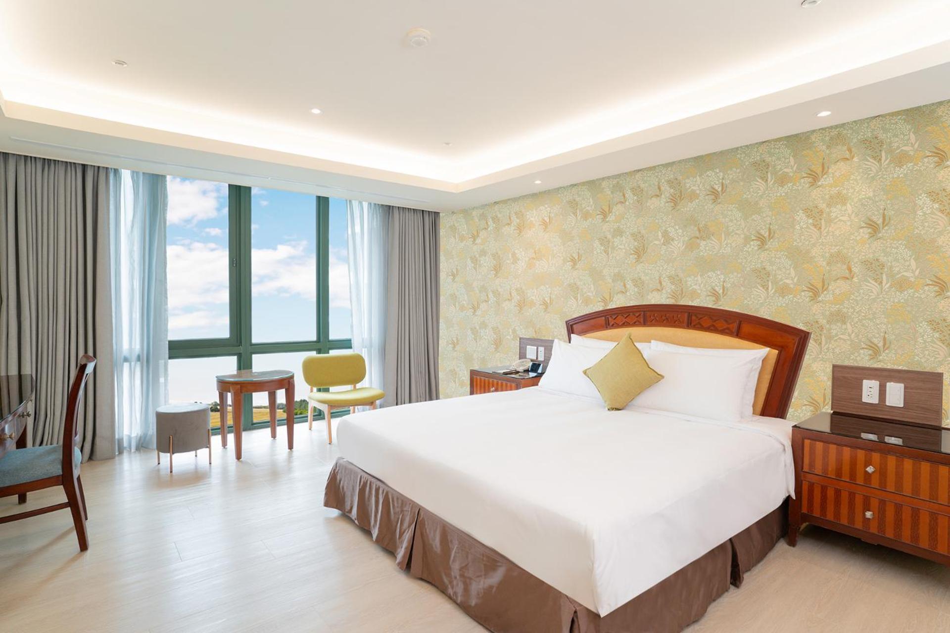 娜路弯大酒店 T'ai-tung 外观 照片 Deluxe Room